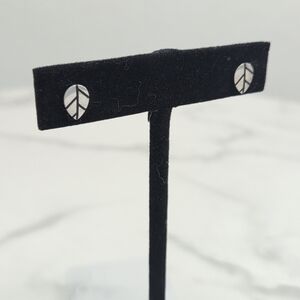 Unisex Delicate Minimalist Silver Leaf Stud Earrings